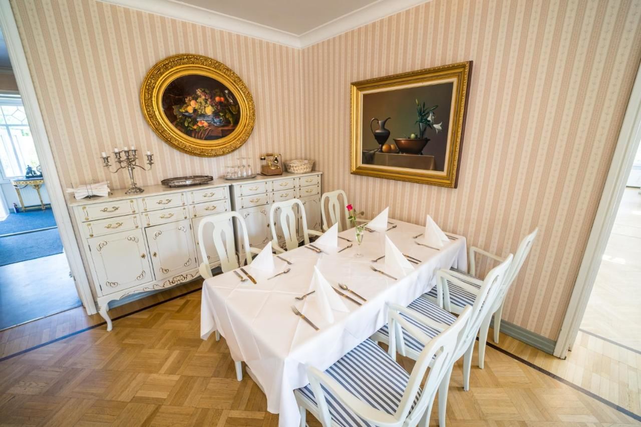 Отель Karolineburg Manor House Hotel Каяани-14