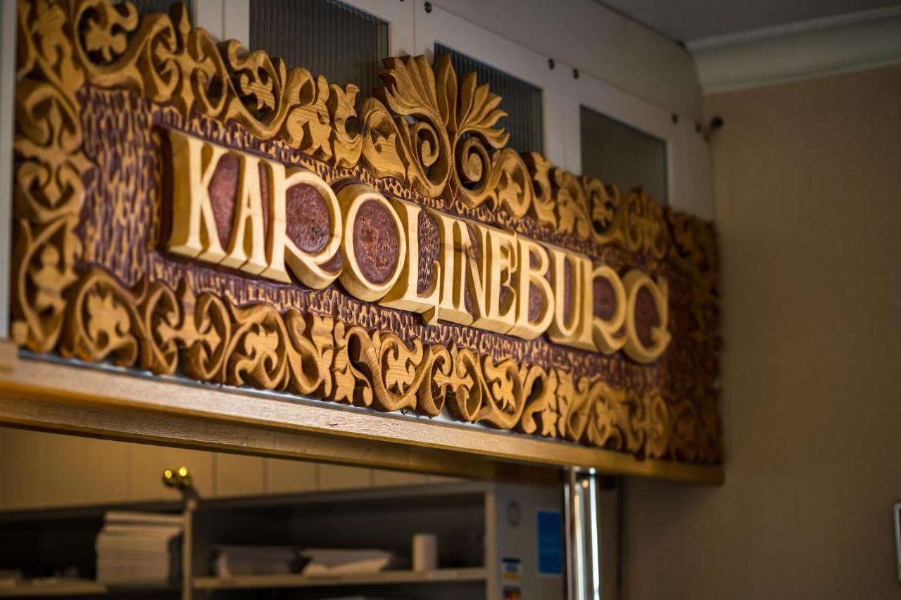 Отель Karolineburg Manor House Hotel Каяани